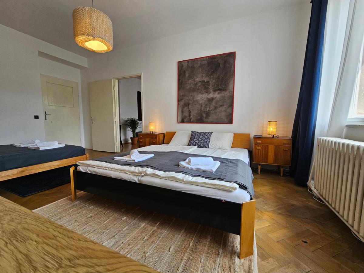 Stone Square Apartment Bratislava Exterior photo