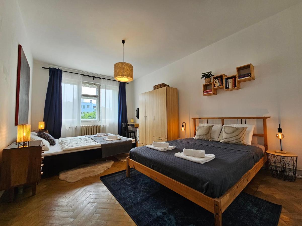 Stone Square Apartment Bratislava Exterior photo